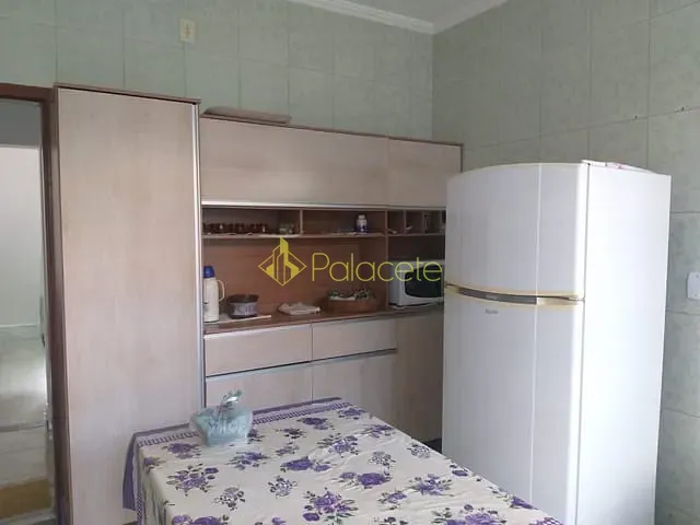 Casa com 125m² 3 quartos e 1 banheiro, à venda, no bairro Residencial e Comercial Cidade Jardim em Pindamonhangaba