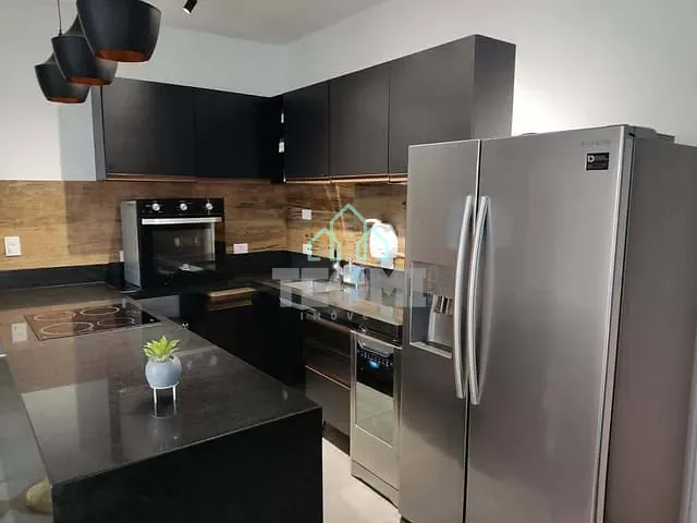 Casa com 200m² 1 quarto e 2 banheiros, à venda, no bairro Maresias em São Sebastião