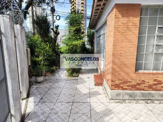 Casa 3 quartos e 4 banheiros, à venda, no bairro Vila Adyana em São José dos Campos