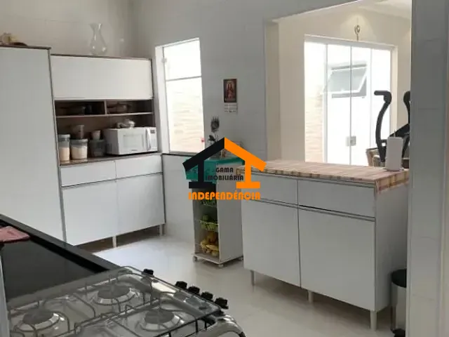Casa com 251m² 3 quartos e 2 banheiros, à venda, no bairro Loteamento Residencial Central Park I em Itatiba