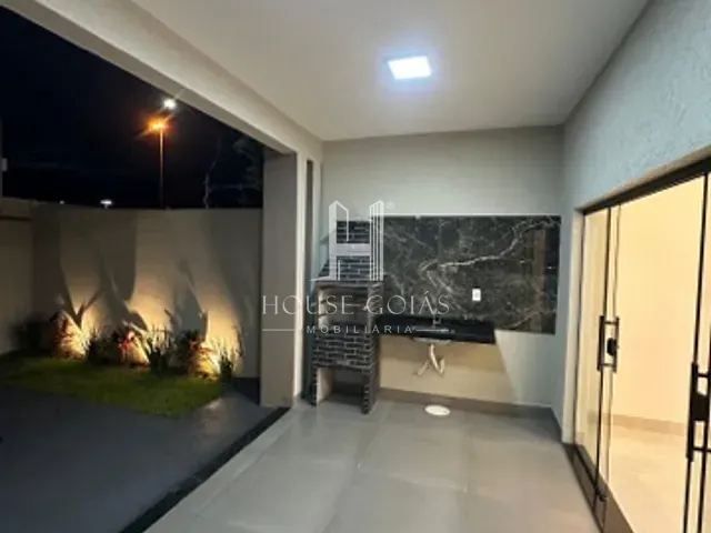 Casa com 150m² 2 quartos e 2 banheiros, à venda, no bairro Residencial Solar Ville em Goiânia