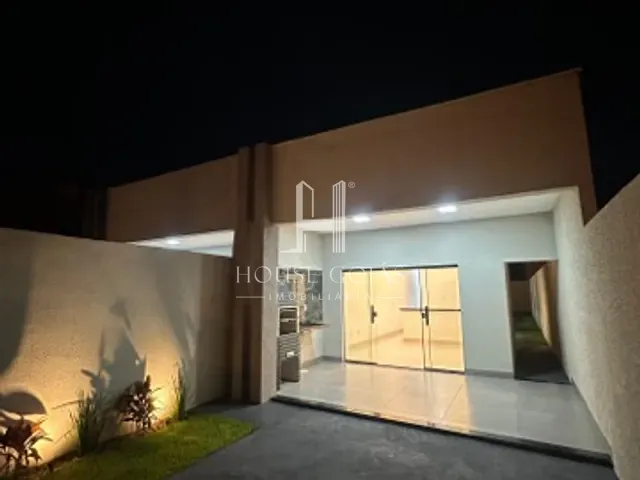 Casa com 150m² 2 quartos e 2 banheiros, à venda, no bairro Residencial Solar Ville em Goiânia