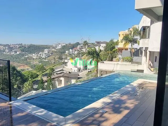 Casa 3 quartos e 1 banheiro, à venda, no bairro Hills em Arujá