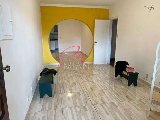 Casa 5 quartos e 4 banheiros, à venda, no bairro Vila Universitária em São Paulo