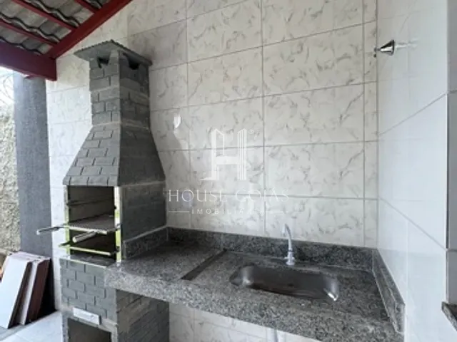 Casa com 186m² 2 quartos e 2 banheiros, à venda, no bairro Jardim Dom Bosco em Aparecida de Goiânia