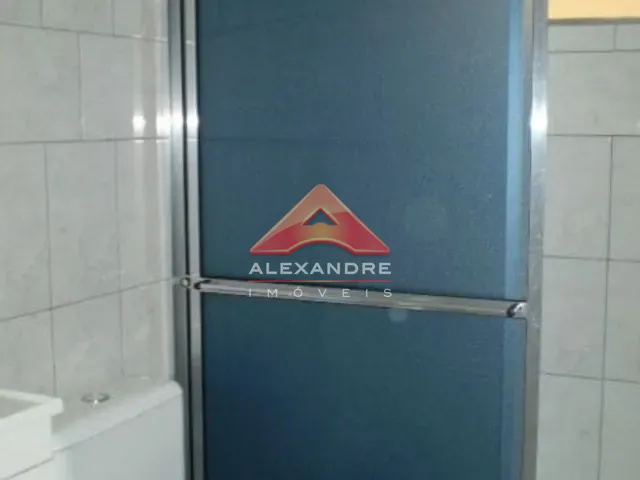 Casa com 150m² 2 quartos e 1 banheiro, à venda, no bairro Jardim Uirá em São José dos Campos