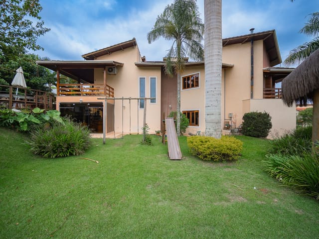 Casa com 2600m² 5 quartos e 8 banheiros, à venda, no bairro San Diego em Vargem Grande Paulista
