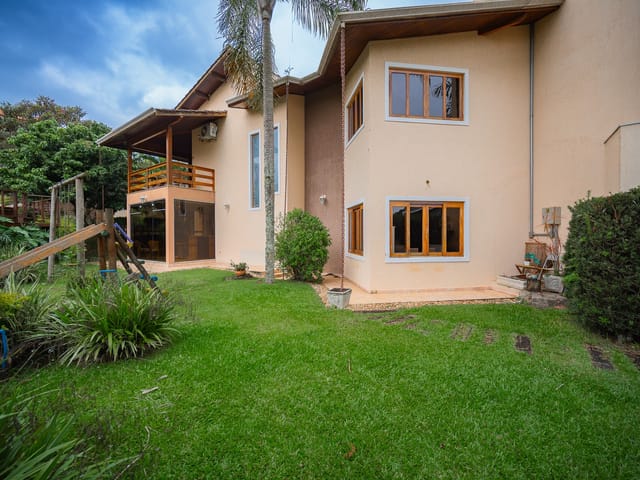 Casa com 2600m² 5 quartos e 8 banheiros, à venda, no bairro San Diego em Vargem Grande Paulista