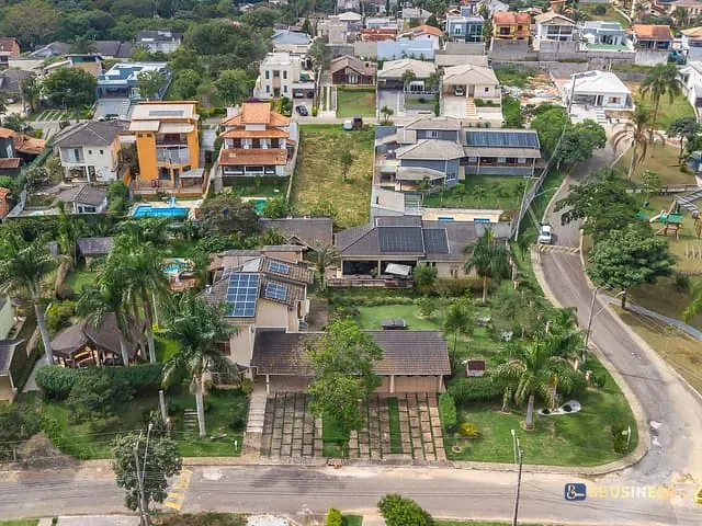 Casa com 2600m² 5 quartos e 8 banheiros, à venda, no bairro San Diego em Vargem Grande Paulista