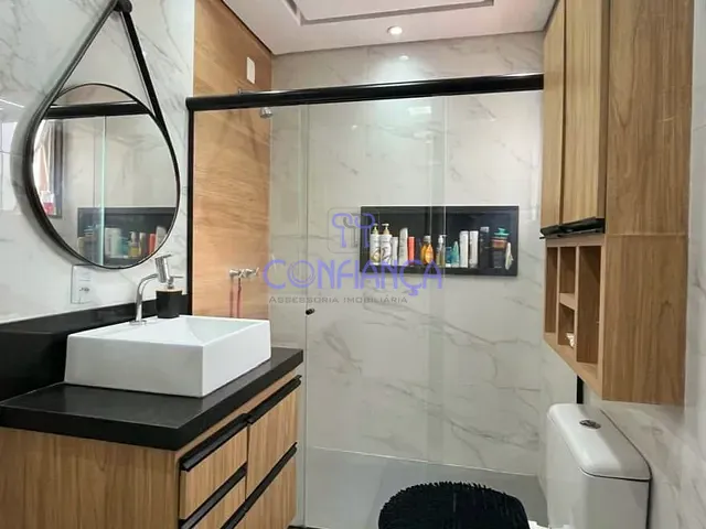 Casa 2 quartos e 1 banheiro, à venda, no bairro Guaratiba em Rio de Janeiro