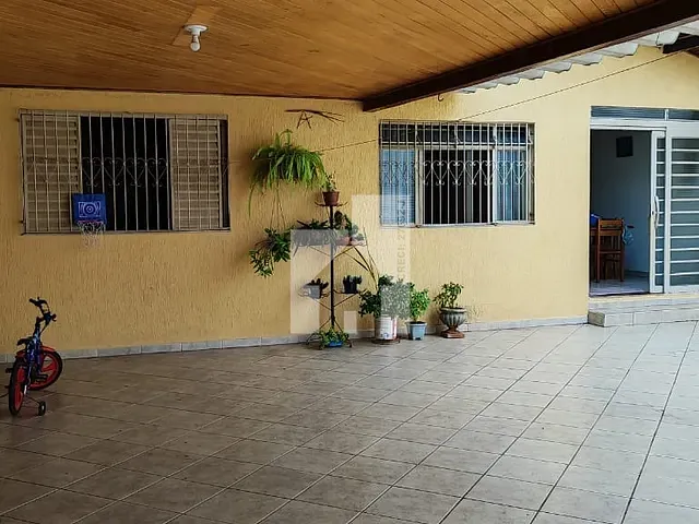 Casa com 402m² 4 quartos e 3 banheiros, à venda, no bairro Jardim Maria de Fátima em Várzea Paulista