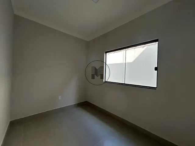 Casa 2 quartos e 1 banheiro, à venda, no bairro Esplanada Independência em Taubaté
