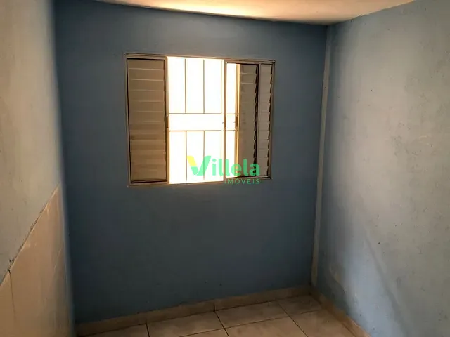 Casa 1 quarto e 1 banheiro, para alugar, no bairro Jardim Maragogipe em Itaquaquecetuba