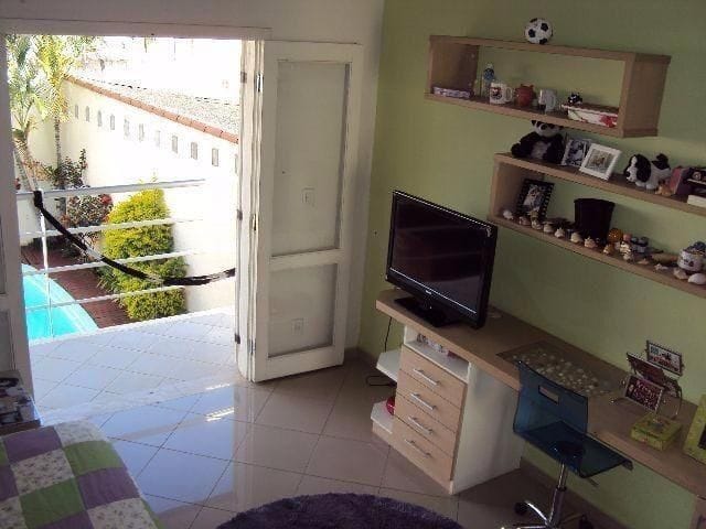 Foto do Casa - Casa com 3 dormitórios à venda, 240 m² por R$ 1.010.000,00 - Vila Industrial - São José dos Campos/SP | RUSSI IMÓVEIS