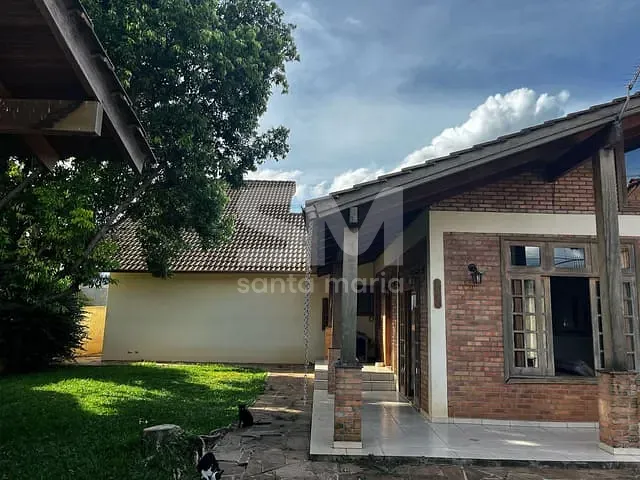 Casa com 413m² 3 quartos e 1 banheiro, à venda, no bairro Centro em Chapecó
