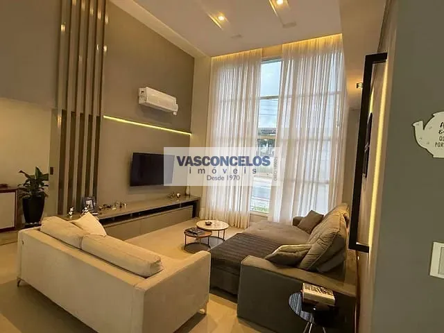Casa com 451m² 3 quartos e 3 banheiros, à venda, no bairro Condomínio Residencial Monte Carlo em São José dos Campos