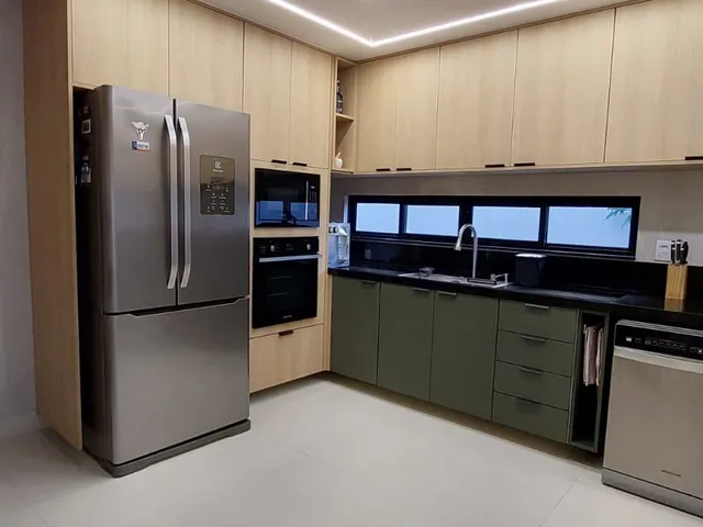 Casa com 448m² 5 quartos e 3 banheiros, à venda, no bairro Cancela Preta em Macaé