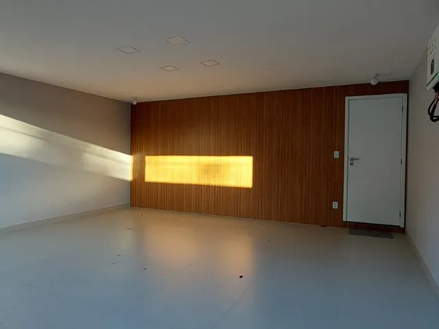 Casa com 448m² 5 quartos e 3 banheiros, à venda, no bairro Cancela Preta em Macaé