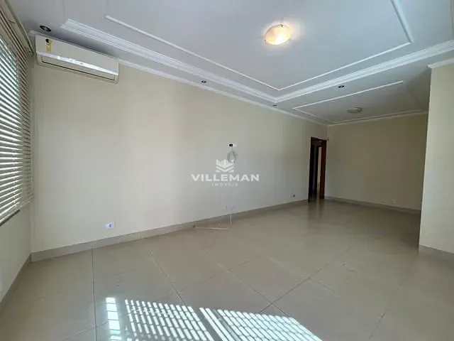 Casa com 212m² 3 quartos e 2 banheiros, à venda, no bairro Jardim Santa Helena em Maringá