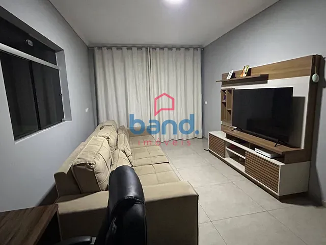 Casa 2 quartos e 1 banheiro, à venda, no bairro Vila Alcalá em Porto Feliz