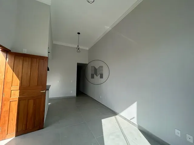 Casa 2 quartos e 2 banheiros, à venda, no bairro Esplanada Independência em Taubaté