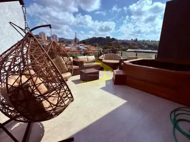 Casa com 600m² 4 quartos e 2 banheiros, à venda, no bairro Nova Itatiba em Itatiba