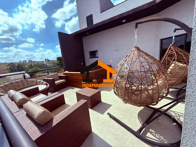 Casa com 600m² 4 quartos e 2 banheiros, à venda, no bairro Nova Itatiba em Itatiba