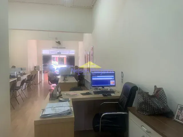 Casa com 270m², à venda, no bairro Centro em Capivari