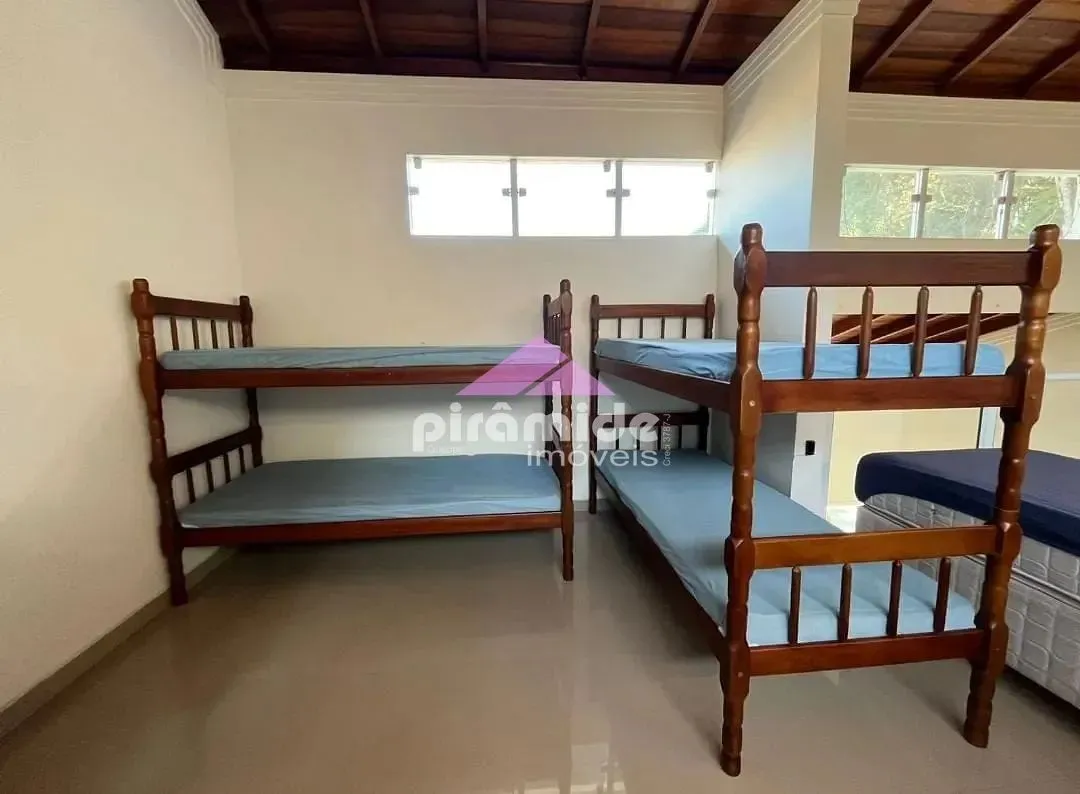 Casa, 3 quartos, 240 m² - Foto 6