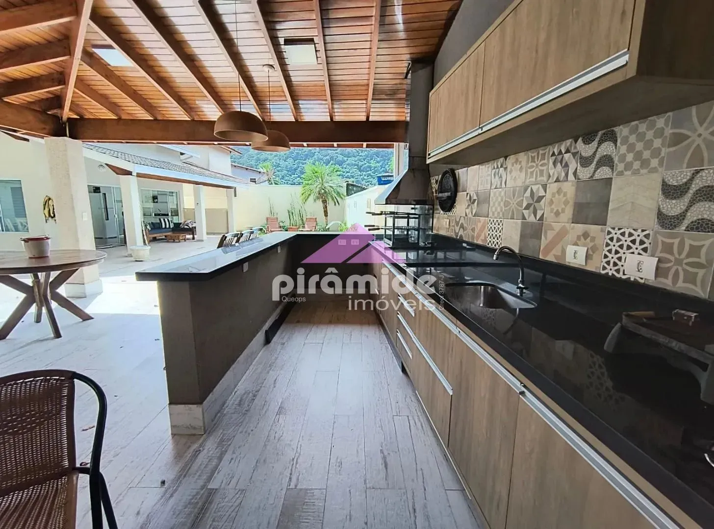Casa, 3 quartos, 240 m² - Foto 9