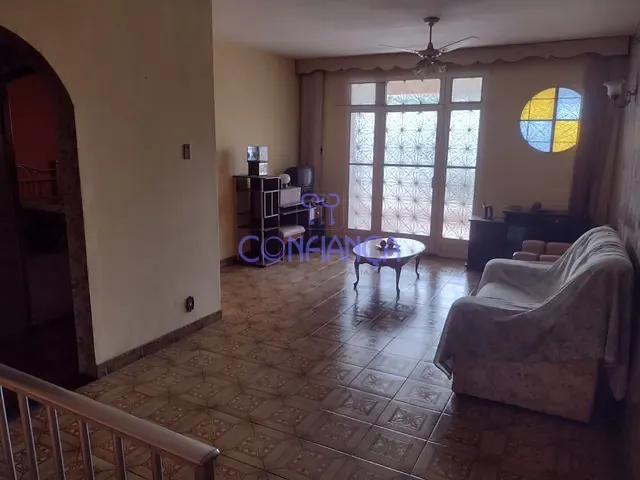 Casa 4 quartos e 2 banheiros, à venda, no bairro Campo Grande em Rio de Janeiro
