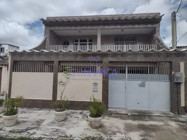 Casa 4 quartos e 2 banheiros, à venda, no bairro Campo Grande em Rio de Janeiro