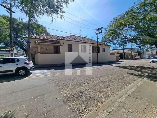 Casa com 166m² 3 quartos e 1 banheiro, à venda, no bairro Centro em Jundiaí