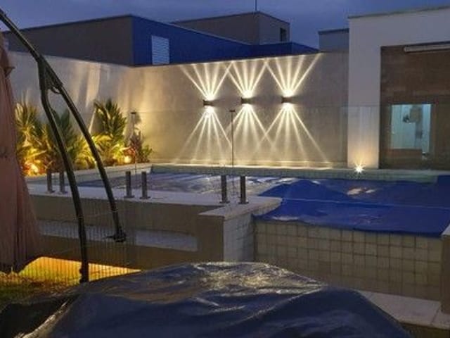 Casa com 250m² 3 quartos e 3 banheiros, à venda, no bairro Urbanova em São José dos Campos