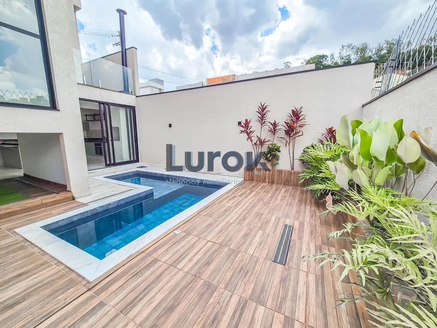 Casa, 3 quartos, 244 m² - Foto 14