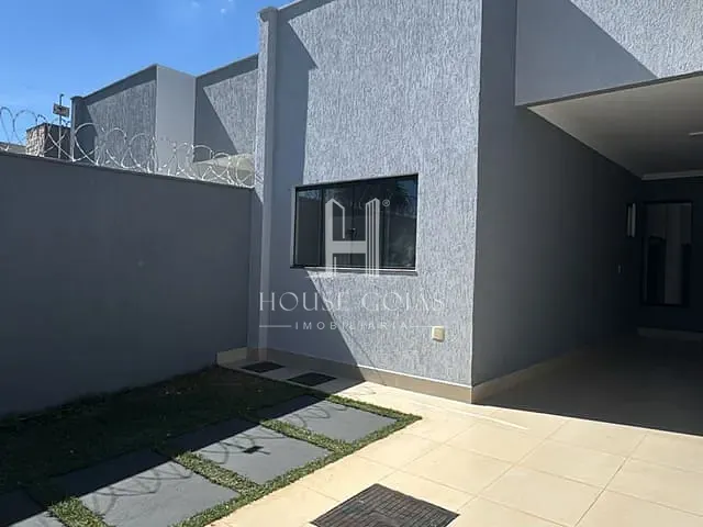 Casa com 180m² 2 quartos e 1 banheiro, à venda, no bairro Residencial Flamingo em Goiânia