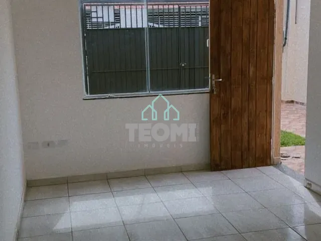 Casa com 150m² 2 quartos e 1 banheiro, à venda, no bairro Parque Aeroporto em Taubaté