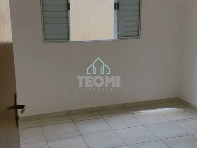 Casa com 150m² 2 quartos e 1 banheiro, à venda, no bairro Parque Aeroporto em Taubaté