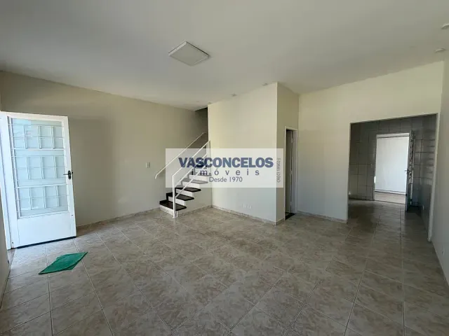 Casa com 94m² 3 quartos e 1 banheiro, à venda ou para alugar, no bairro Jardim Portugal em São José dos Campos