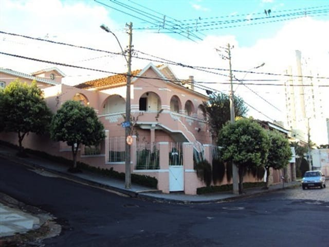 Foto do Casa - Casa à venda 5 Quartos, 2 Suites, 2 Vagas, 264M², São Sebastião, Uberaba - MG | ZUCATO IMOBILIARIA LTDA