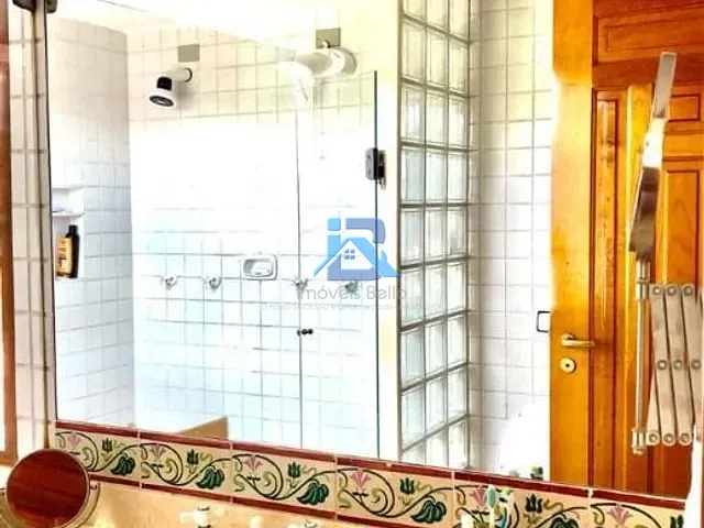 Casa com 1180m² 4 quartos e 3 banheiros, à venda, no bairro Parque das Laranjeiras em Itatiba