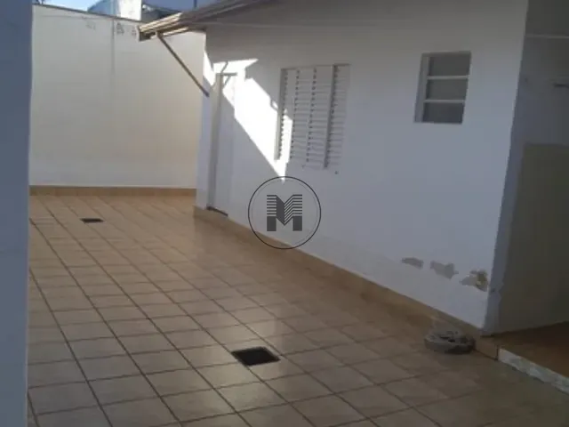 Casa 4 quartos e 1 banheiro, à venda, no bairro Jardim Independência em Taubaté