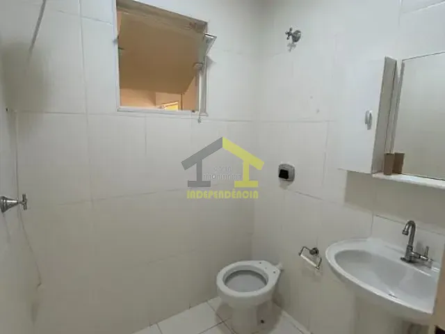 Casa com 100m², à venda, no bairro Vila Cremonesi em Itatiba