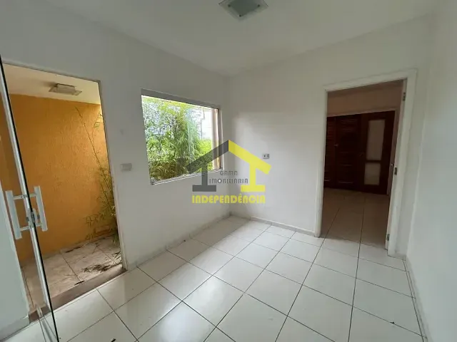 Casa com 100m², à venda, no bairro Vila Cremonesi em Itatiba