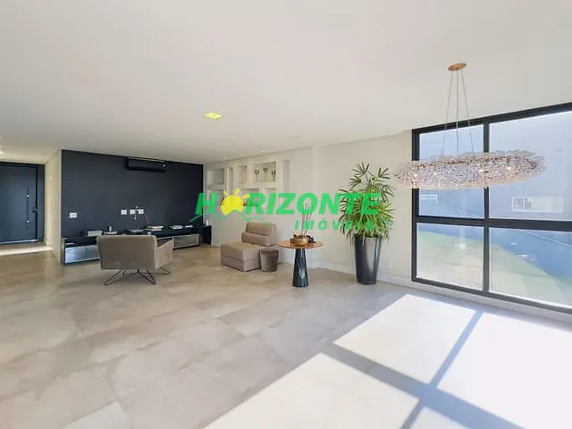 Casa 5 quartos e 6 banheiros, para alugar, no bairro Condomínio Residencial Alphaville I em São José dos Campos
