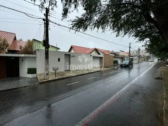 Casa com 360m² 4 quartos e 3 banheiros, à venda, no bairro Catolé em Campina Grande