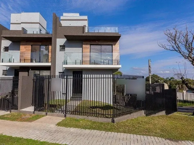 Sobrado com 173m² 4 quartos e 1 banheiro, à venda, no bairro Abranches em Curitiba