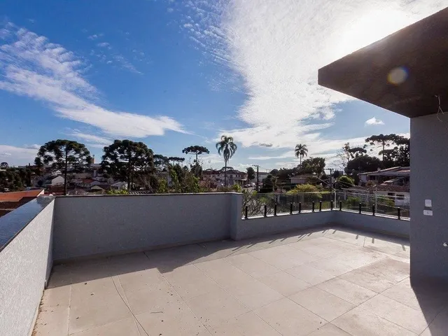 Casa com 173m² 4 quartos e 3 banheiros, à venda, no bairro Abranches em Curitiba