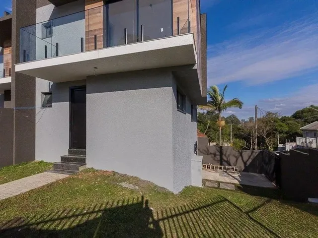 Sobrado com 173m² 4 quartos e 1 banheiro, à venda, no bairro Abranches em Curitiba