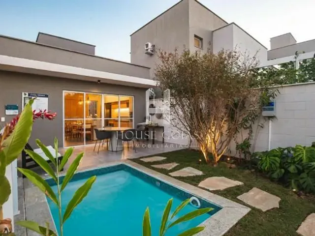 Casa com 213m² 3 quartos e 2 banheiros, à venda, no bairro Jardins Cannes em Aparecida de Goiânia